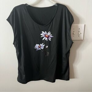 cute flower top
brand shein
size XXL
good condition
bundles are discounted